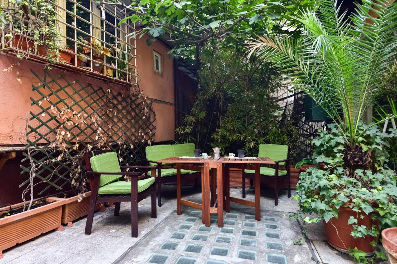Monti Secret Garden Apartment โรม ภายนอก รูปภาพ