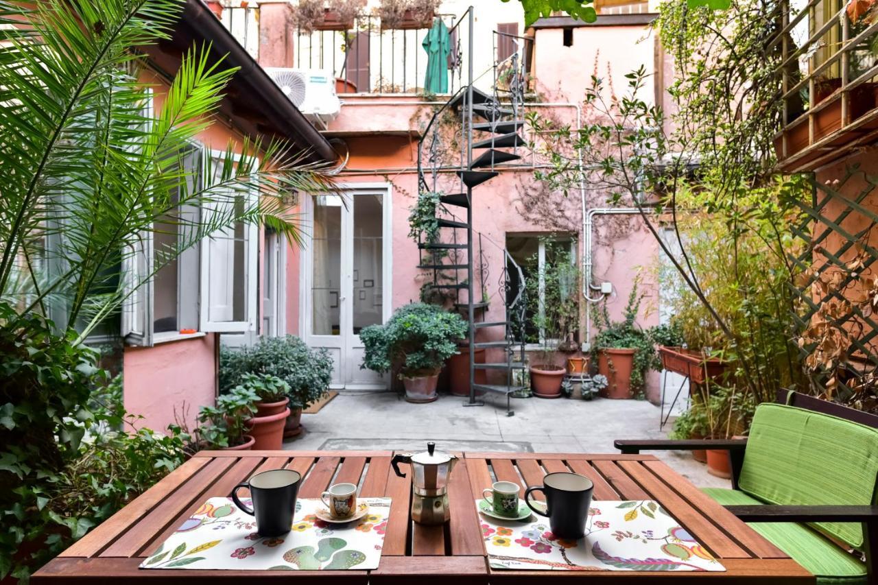 Monti Secret Garden Apartment โรม ภายนอก รูปภาพ
