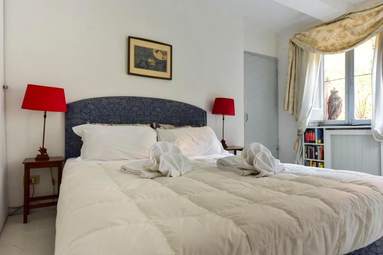 Monti Secret Garden Apartment โรม ภายนอก รูปภาพ